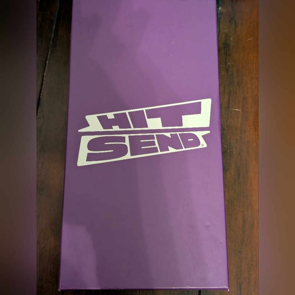 New 'Hit Send' Game - Picture 2 of 4